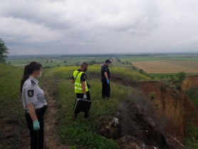 Caz cutremurător la Căușeni: Adolescent de 16 ani ucis cu bâta în cap, iar cadavrul aruncat într-o râpă